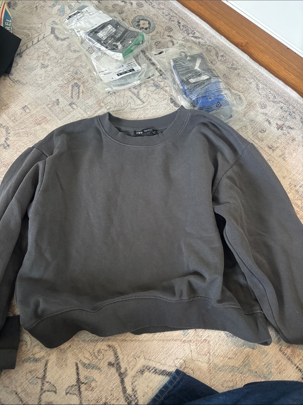 Zara Men Dark Gray Crewneck Sweatshirt